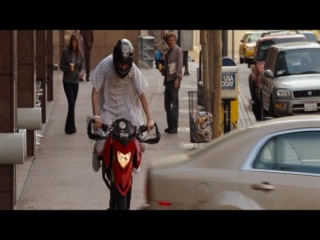 Как Джим Керри ездит на мотоцикле(самый смешной момент из фильма):D