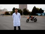 Как тормозить на мотоцикле - Лаборатория  В шлеме 