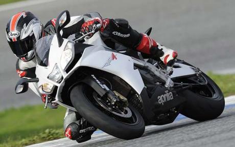 Aprilia_RSV4R_1559898c