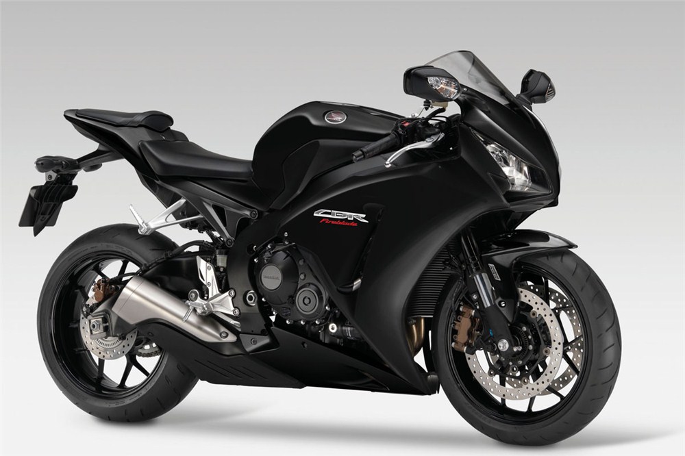 Honda Fireblade модель 2012 года