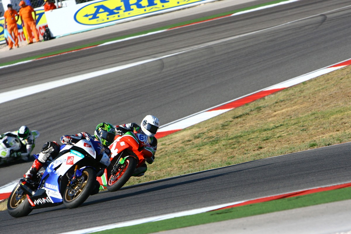Владимир Леонов пробился в десятку лучших гонщиков World Supersport