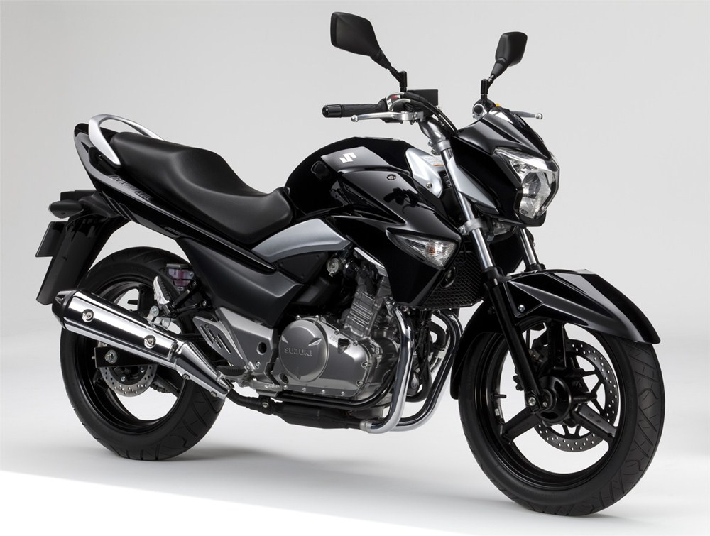 Новая Inazuma 250 от компании Suzuki