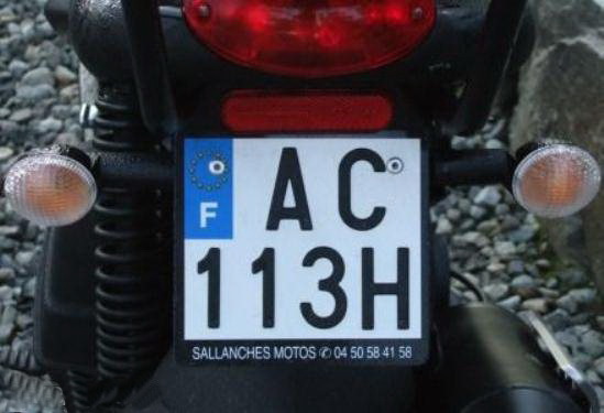 Во Франции вводятся новые номерные знаки для мотоциклов Во Франции вводятся новые номерные знаки для мотоциклов