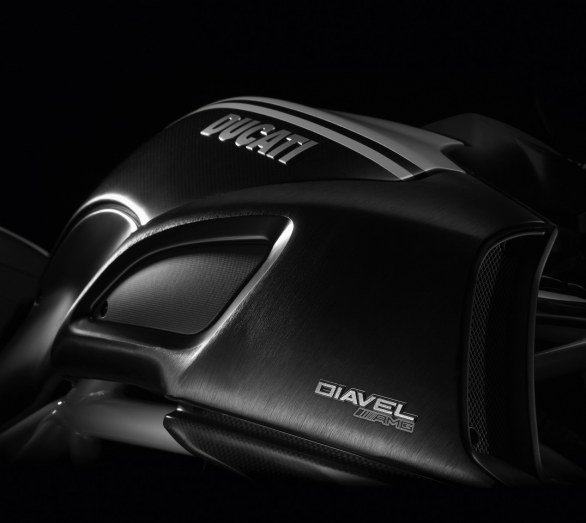 AMG разрывает контракт с Ducati AMG разрывает контракт с Ducati