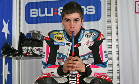Виньялес стал лучшим в первой практике Moto3 Виньялес стал лучшим в первой практике Moto3