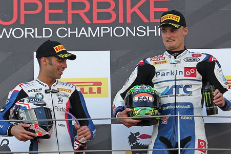 Победитель второй гонки WSBK – Чаз Дэвис Победитель второй гонки WSBK – Чаз Дэвис
