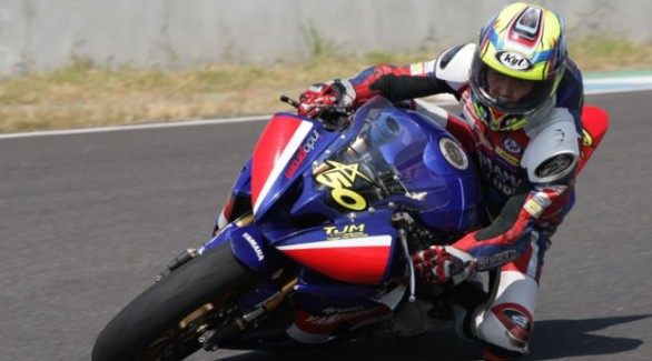 Молодой гонщик Рафид Топан Сукипто из Supersport 600cc заменит Уэста в Валенсии. Молодой гонщик Рафид Топан Сукипто из Supersport 600cc заменит Уэста в Валенсии.