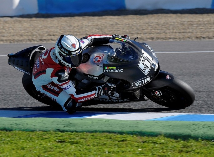 В сезоне 2013 года у компании Ducati отличные испытатели. 