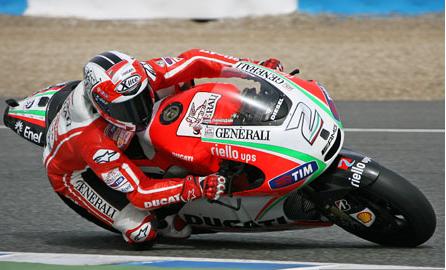 Ducati не далось успешно провести первый день тестов. 