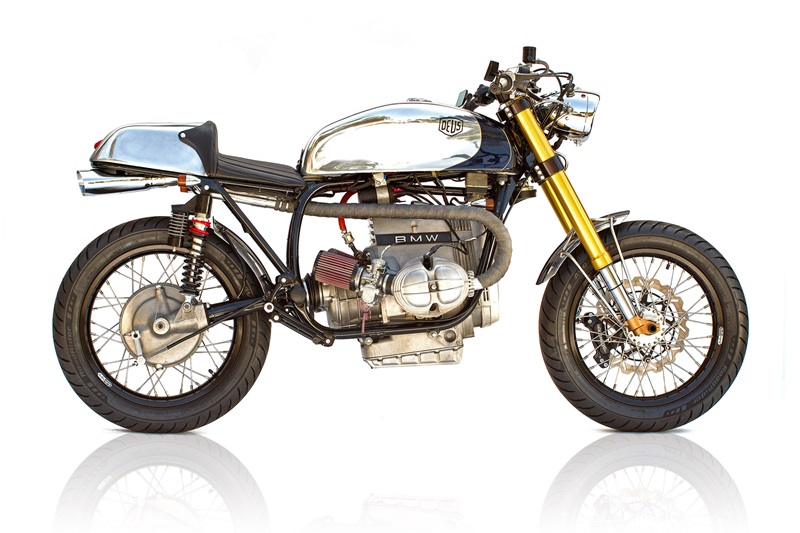 Свет увидел новый кафе рейсера Deus BMW R100S от Майкла Вулавэй Свет увидел новый кафе рейсера Deus BMW R100S от Майкла Вулавэй