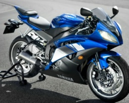 YZF-R6 – включи драйв