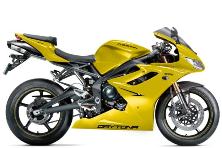 Triumph Daytona 675 желтого цвета