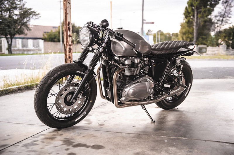 Мастера Garage Project Motorcycles создали Кафе рейсер McLane Thruxton. 