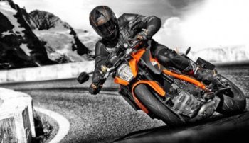 Выпущена новинка KTM Super Duke R