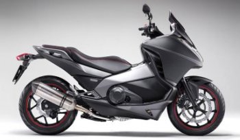 Представлен новый скутер Honda Integra Sport Edition