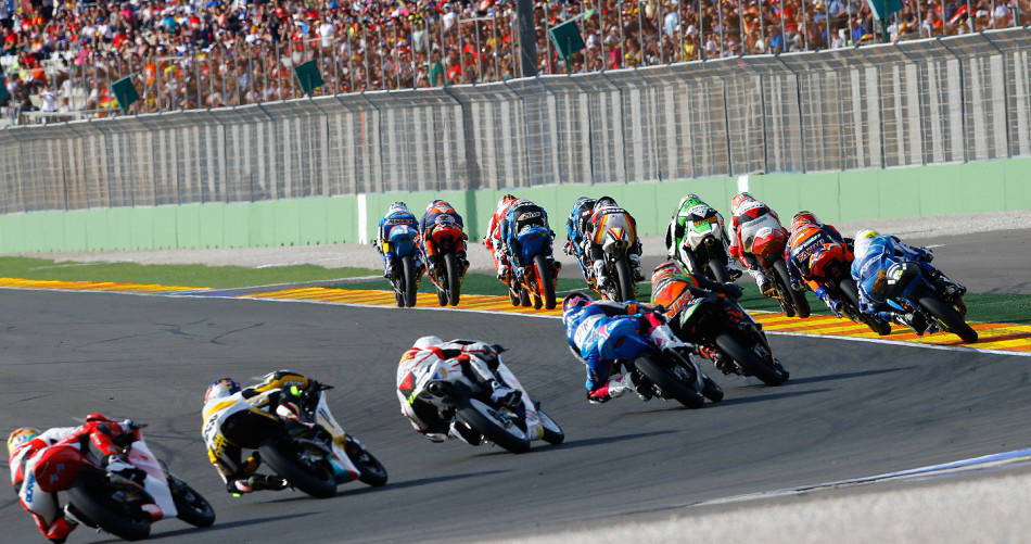 Затраты, которые несут команды класса Moto3 должны снизиться Затраты, которые несут команды класса Moto3 должны снизиться