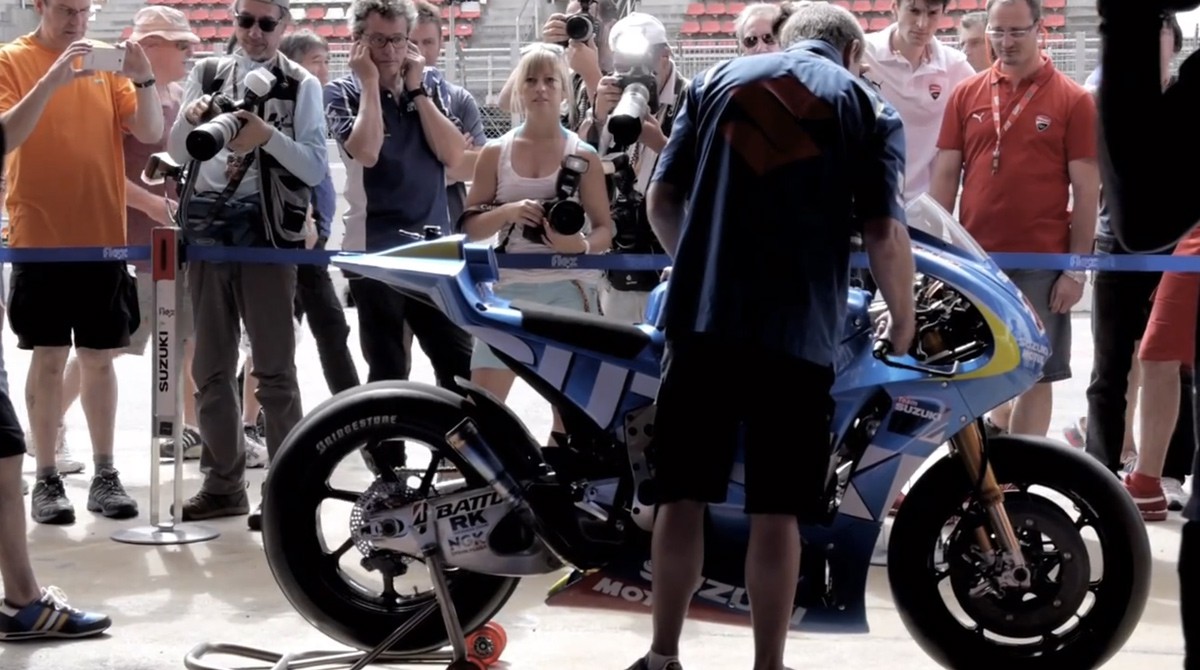 Свет увидела предпоследняя часть фильма о возвращении Suzuki в MotoGP