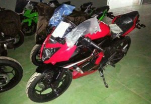 Kawasaki подготавливает новый спортбайк Kawasaki подготавливает новый спортбайк