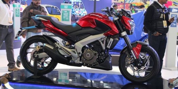 Индийская компания Bajaj Pulsar представила две новые модели 