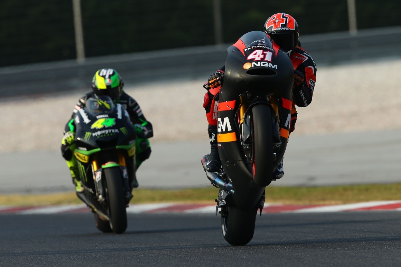 По мнению Майка Уэбба сетия MotoGP сможет прожить и без Honda По мнению Майка Уэбба сетия MotoGP сможет прожить и без Honda