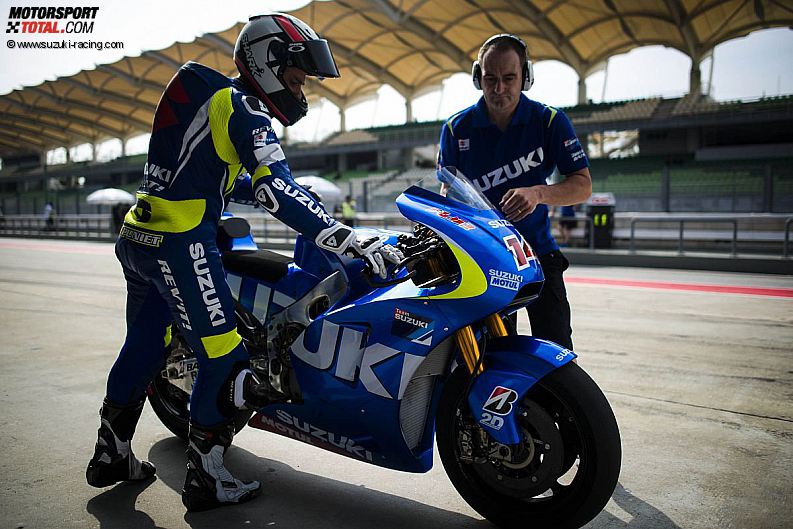 Команда Suzuki Team результатами вторых тестов в Сепанге удовлетворена Команда Suzuki Team результатами вторых тестов в Сепанге удовлетворена