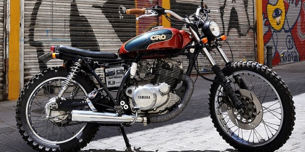 Мастерская Cafe Racer Obsession представила кастом Street McQueen на базе Yamaha SR25O Classic