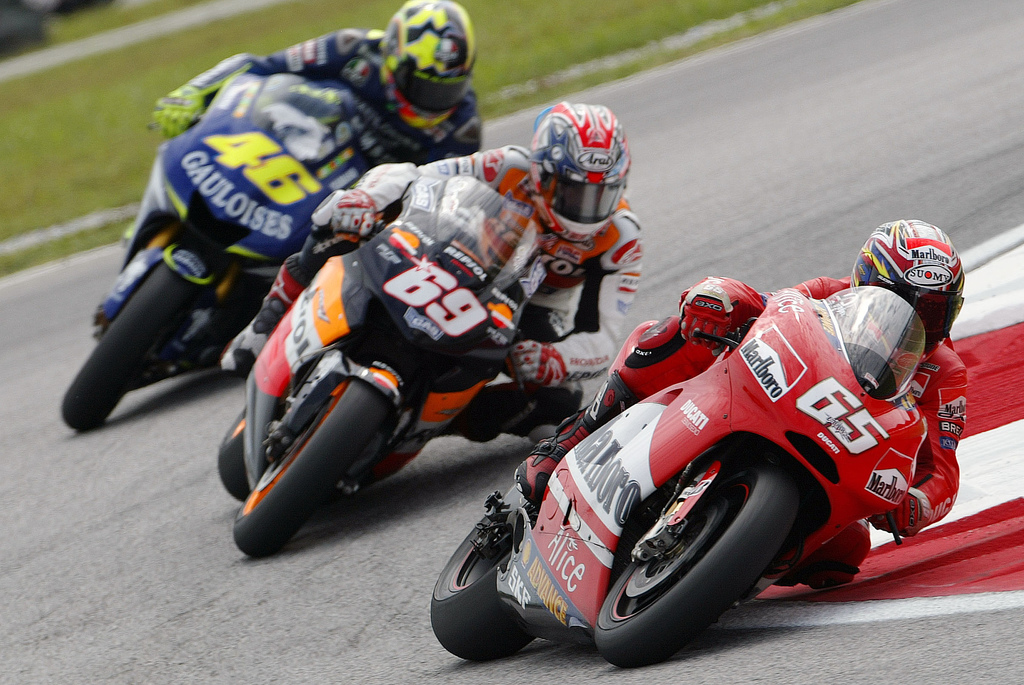 Опубликован календарь гонок для MotoGP-2015 года