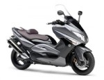 Yamaha T-MAX - достойный конкурент другим мотоциклам