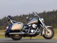 2005-Kawasaki-Vulcan-1600-Nomad1.jpg