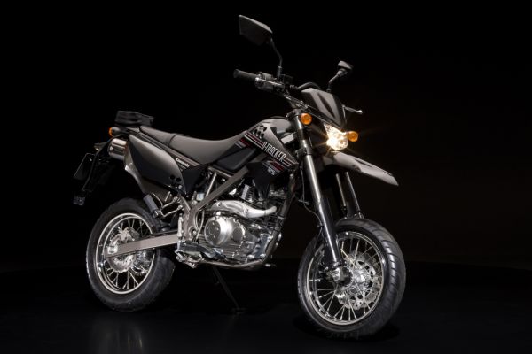 Мотоцикл D-TRACKER 125 Фотография D-TRACKER 125