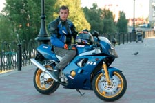 Фотография FZR400RR 1990