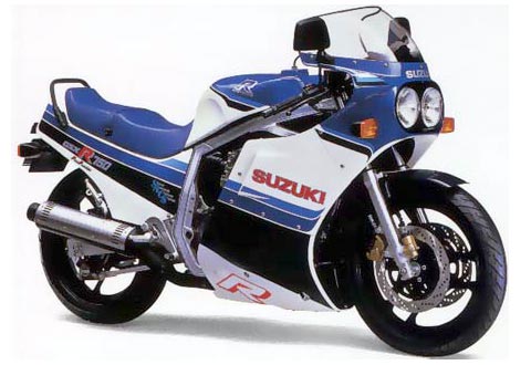 Фотография GSX-R750 (1986)