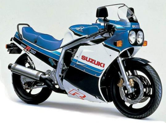 Фотография GSX-R750 (1987)