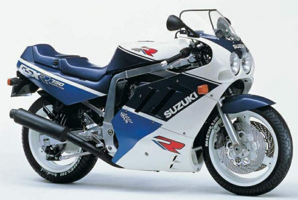 Фотография GSX-R750 (1988)