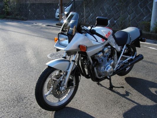 Мотоцикл GSX1100SL Katana (1990) Фотография GSX1100SL Katana (1990)