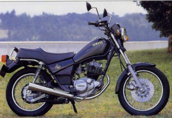Мотоцикл SR125 (1982) Фотография SR125 (1982)
