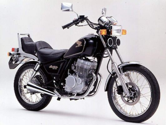 Фотография CBX125F Custom (1983)