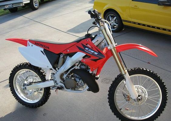 Мотоцикл CR250R (2007) Фотография CR250R (2007)