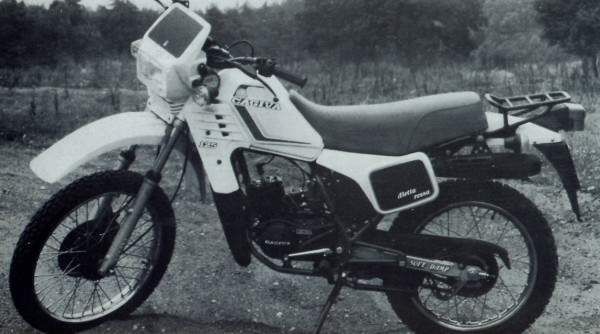 Фотография SXT 125 Ala Rossa (1982)