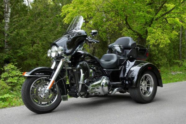 Фотография FLHTCUTG Tri Glide Ultra Classic (2009)