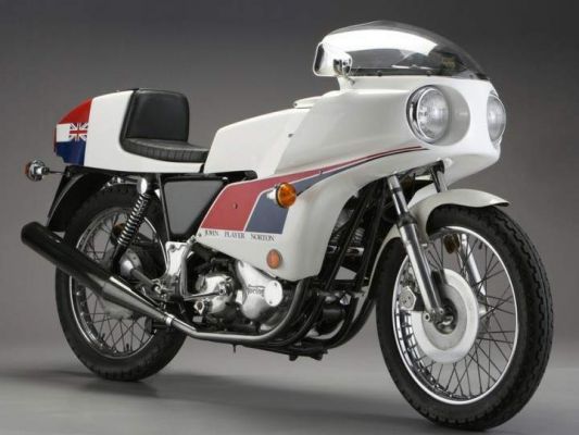 Фотография Commando 850 John Player Special (1973)