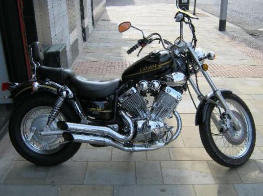 Фотография LF400 V Twin (2008)