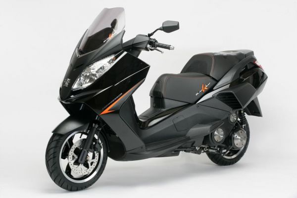 Мотоцикл BlackSat 125 (2010) Фотография BlackSat 125 (2010)