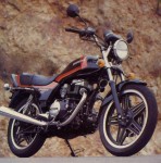 Информация по эксплуатации, максимальная скорость, расход топлива, фото и видео мотоциклов CB 450T 1982