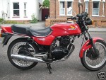 CB250 RS