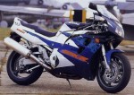 Информация по эксплуатации, максимальная скорость, расход топлива, фото и видео мотоциклов GSX-R1100W (1998)