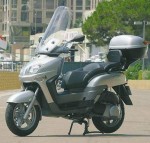  Мотоцикл Versity 300 (2003): Эксплуатация, руководство, цены, стоимость и расход топлива 