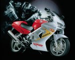  Мотоцикл VFR800F (2000): Эксплуатация, руководство, цены, стоимость и расход топлива 