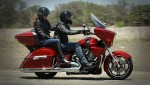 Информация по эксплуатации, максимальная скорость, расход топлива, фото и видео мотоциклов Cross Country Tour (2012)