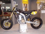 Информация по эксплуатации, максимальная скорость, расход топлива, фото и видео мотоциклов 450 SM (2007)